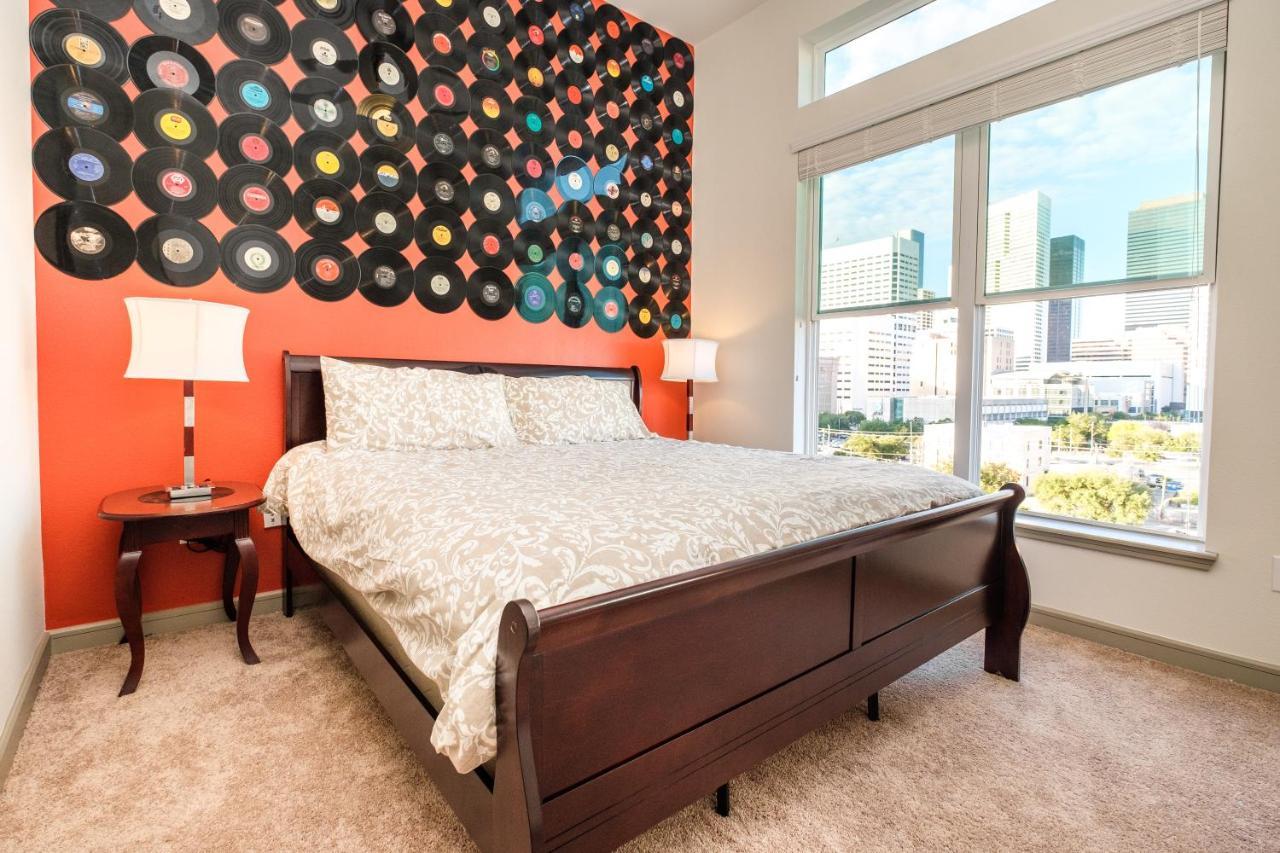 Renu At Downtown Houston Apartment ภายนอก รูปภาพ