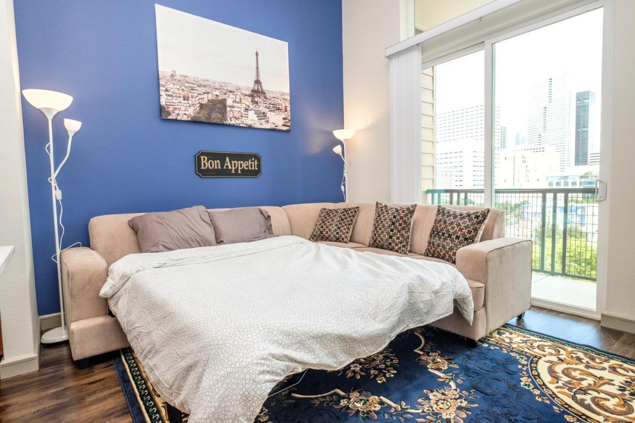 Renu At Downtown Houston Apartment ภายนอก รูปภาพ